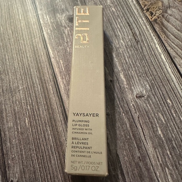 Bite Beauty Plumping Lip Gloss Raspberry Swirl - Picture 4 of 6